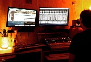 Lobão preparou "O Rigor e a Misericórdia" no seu estúdio. Músico gravou todos os instrumentos.