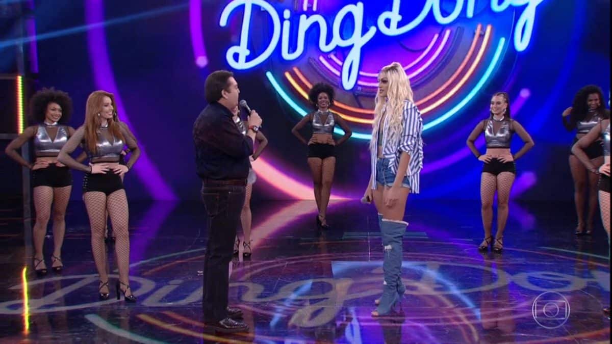 Pabllo Vittar engravidou bailarina do Faustão? Cantora nega boato na web Pabllo Vittar engravidou bailarina do Faustão? Cantora nega boato na web