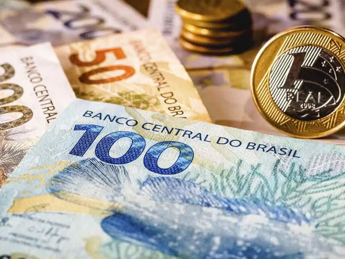INSS vai liberar pagamento do 13º salário em novembro no RS; Confira calendário