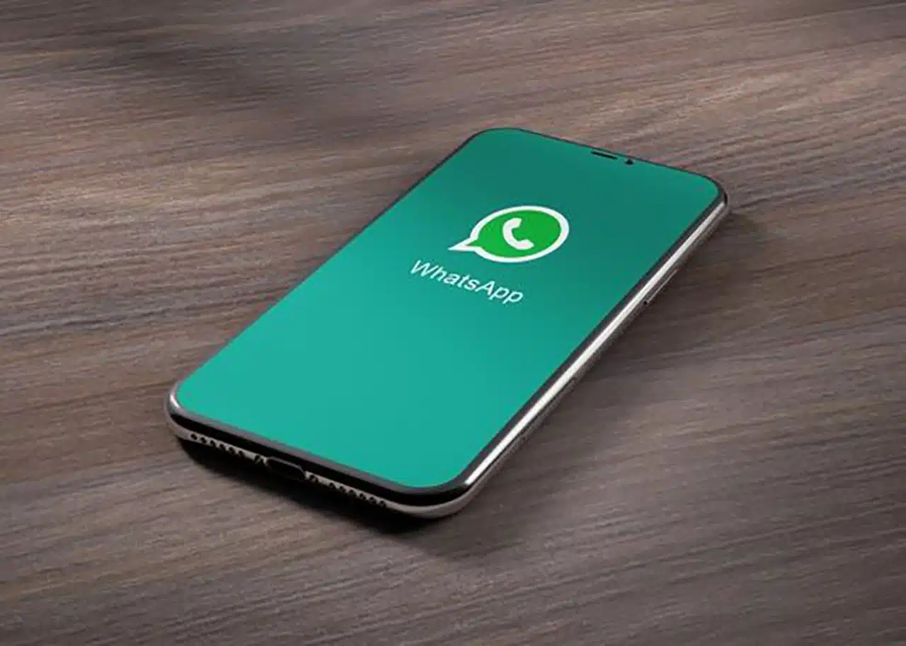 Whatsapp na tela de um smartphone