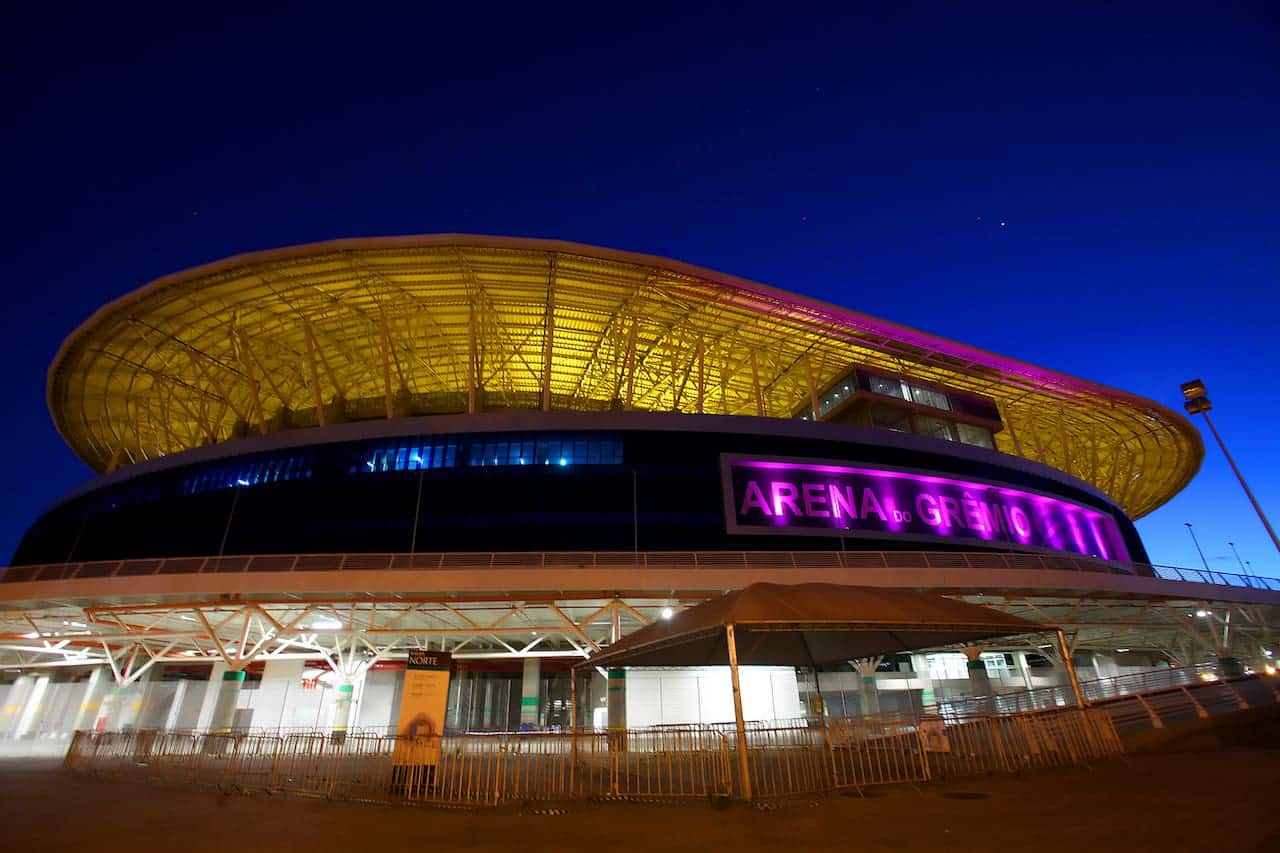 Foto da Arena do Grêmio de noite