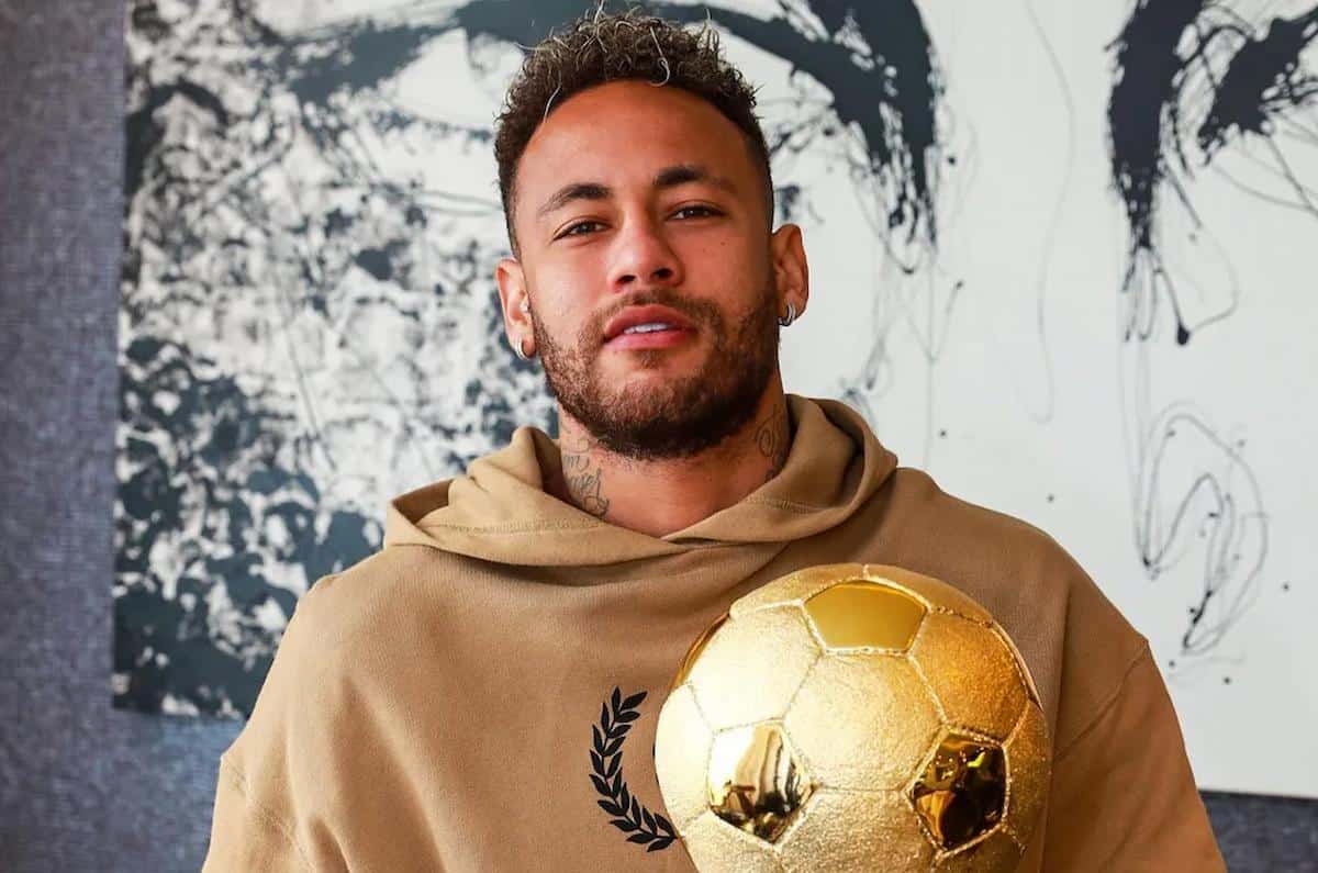 Fortuna de Neymar Jr. dá para comprar 6 estádios do Grêmio à vista