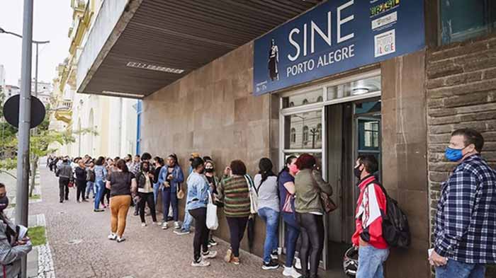 Sine Municipal oferece mais de 1.300 vagas de emprego em Porto Alegre