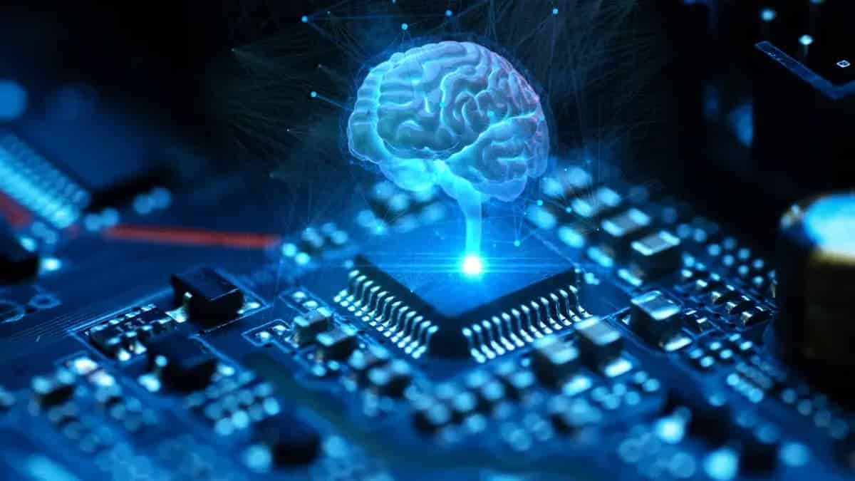 Imagem mostra cérebro ligado à peças tecnológicas, fazendo referência à IA.