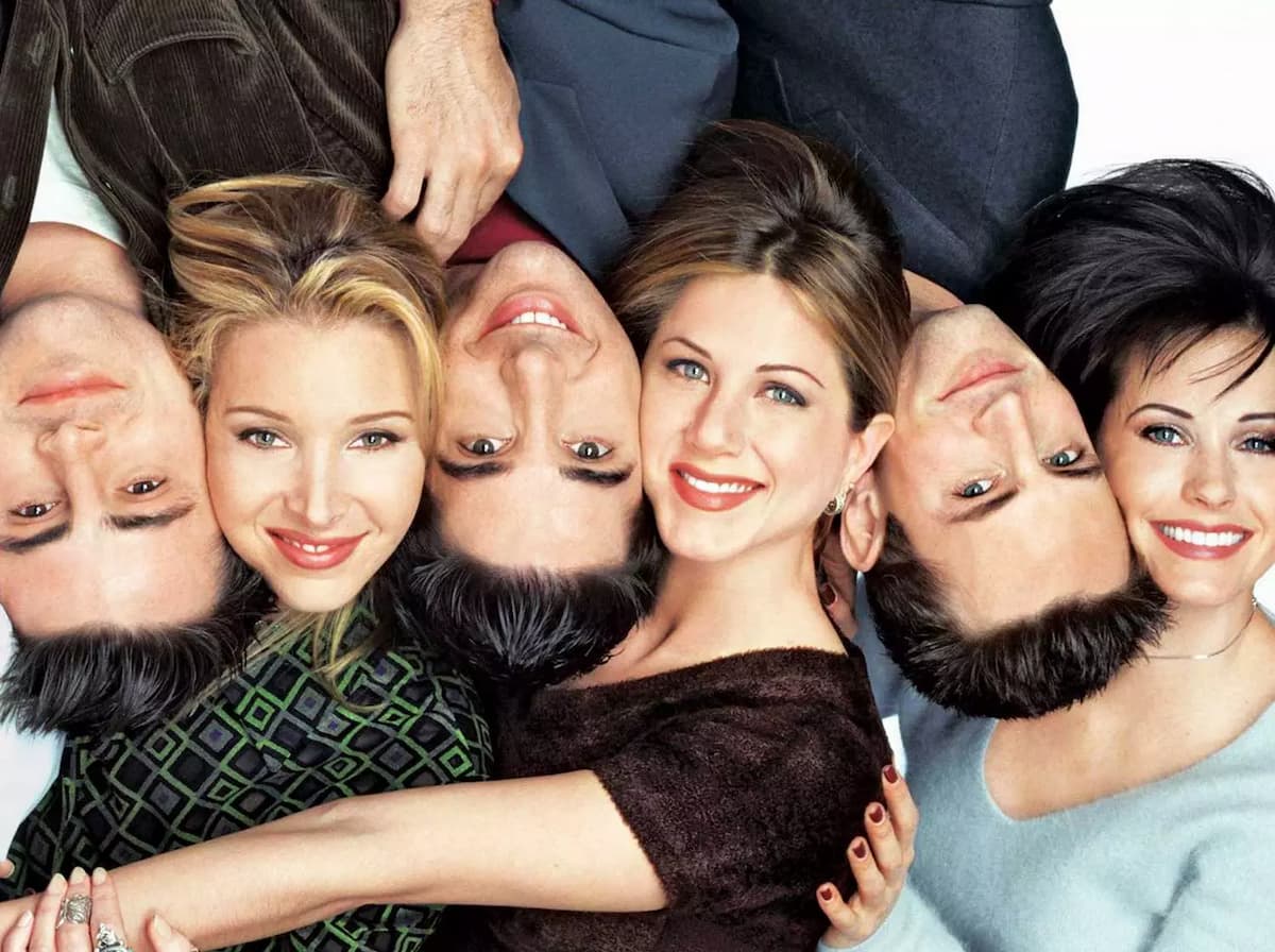 Personagens principais da série Friends.